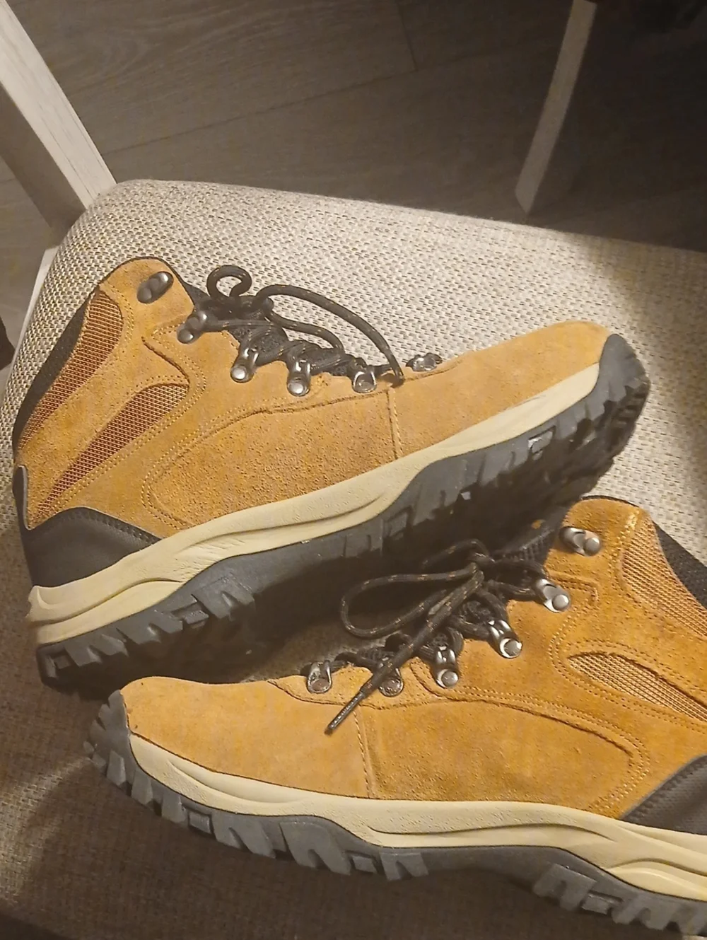BearPaw suede boots